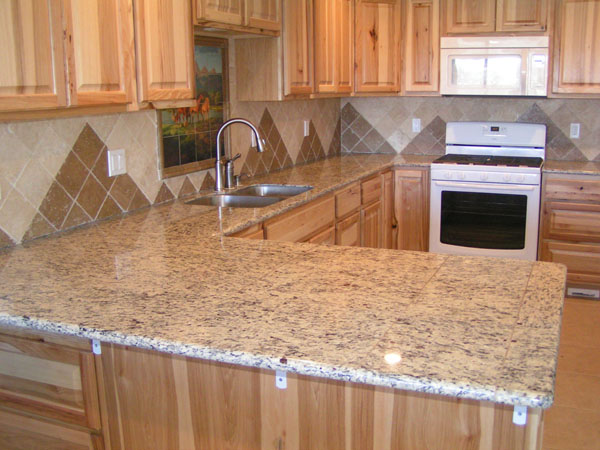mau-da-granite-op-lat-mat-ban-bep-dep-23