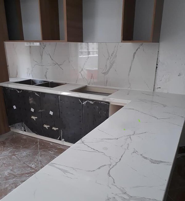 Mẫu đá ốp nhà bếp đẹp